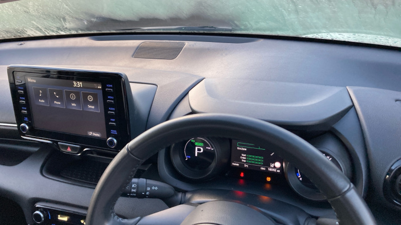 Toyota Yaris 1.5 Hybrid Design 5dr CVT Hybrid Hatchback